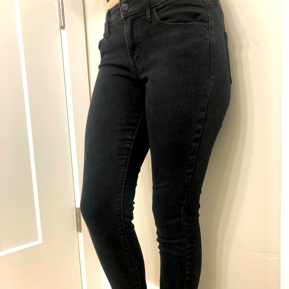 Size 4 Old Navy Black jeans